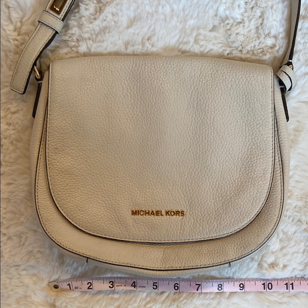 MICHAEL Michael Kors Cream Leather Crossbody Saddle Bag